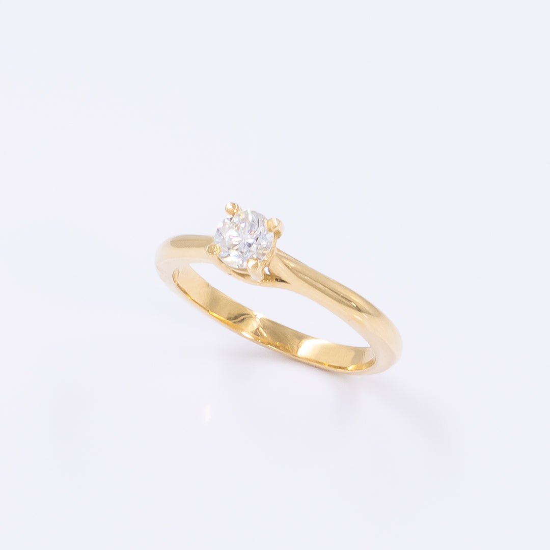 Anillo de Compromiso Mi Eterno Amor en oro de 18K con diamante Peruviana Joyas