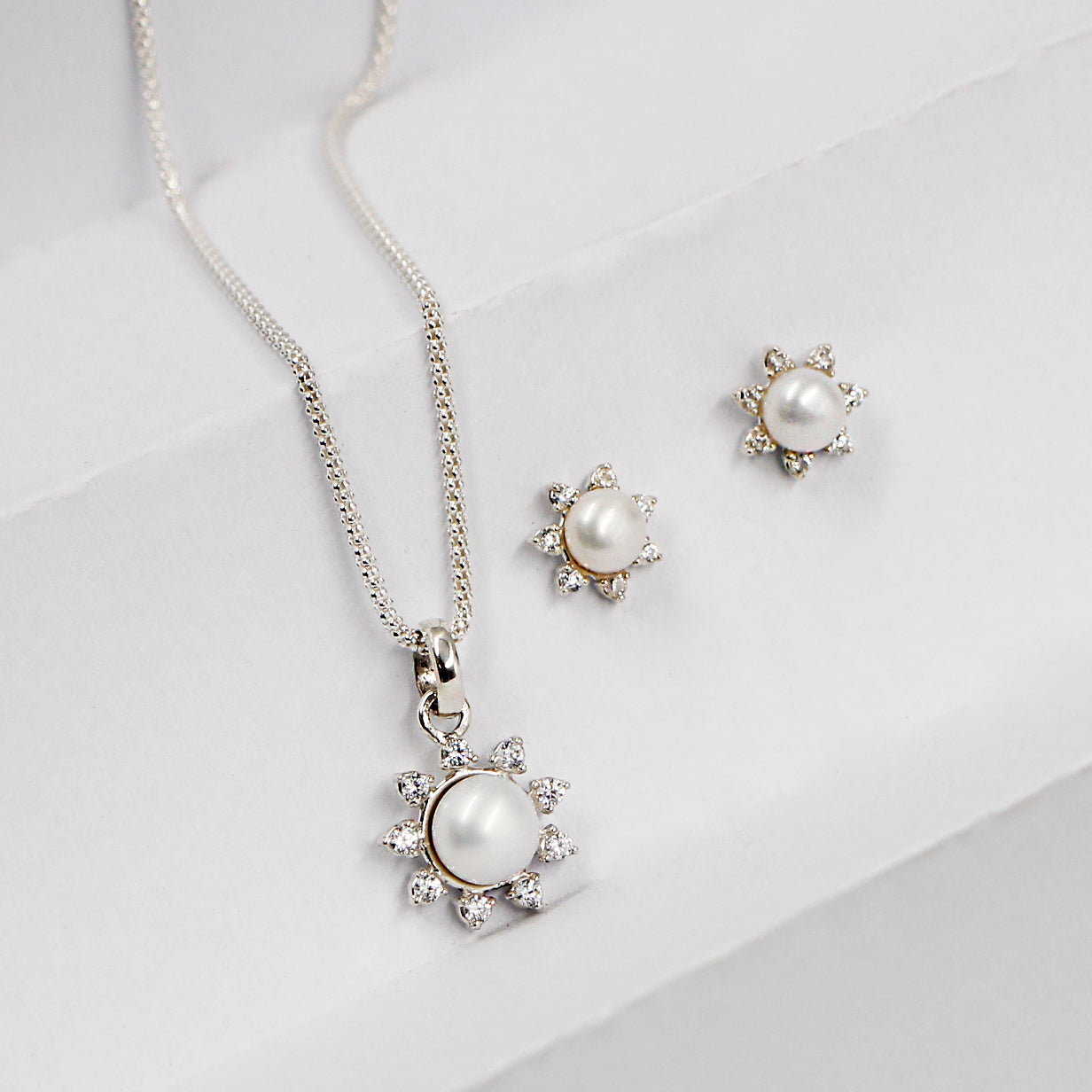 Set Collar Aretes Flor Perla I Peruviana Joyas